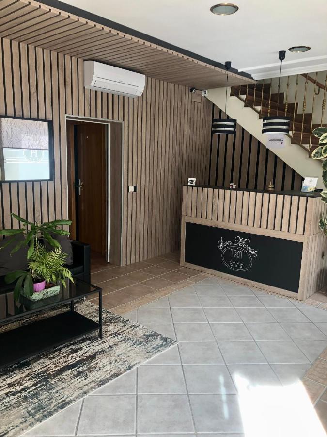 Hostal San Martin San Martín de la Vega Eksteriør bilde
